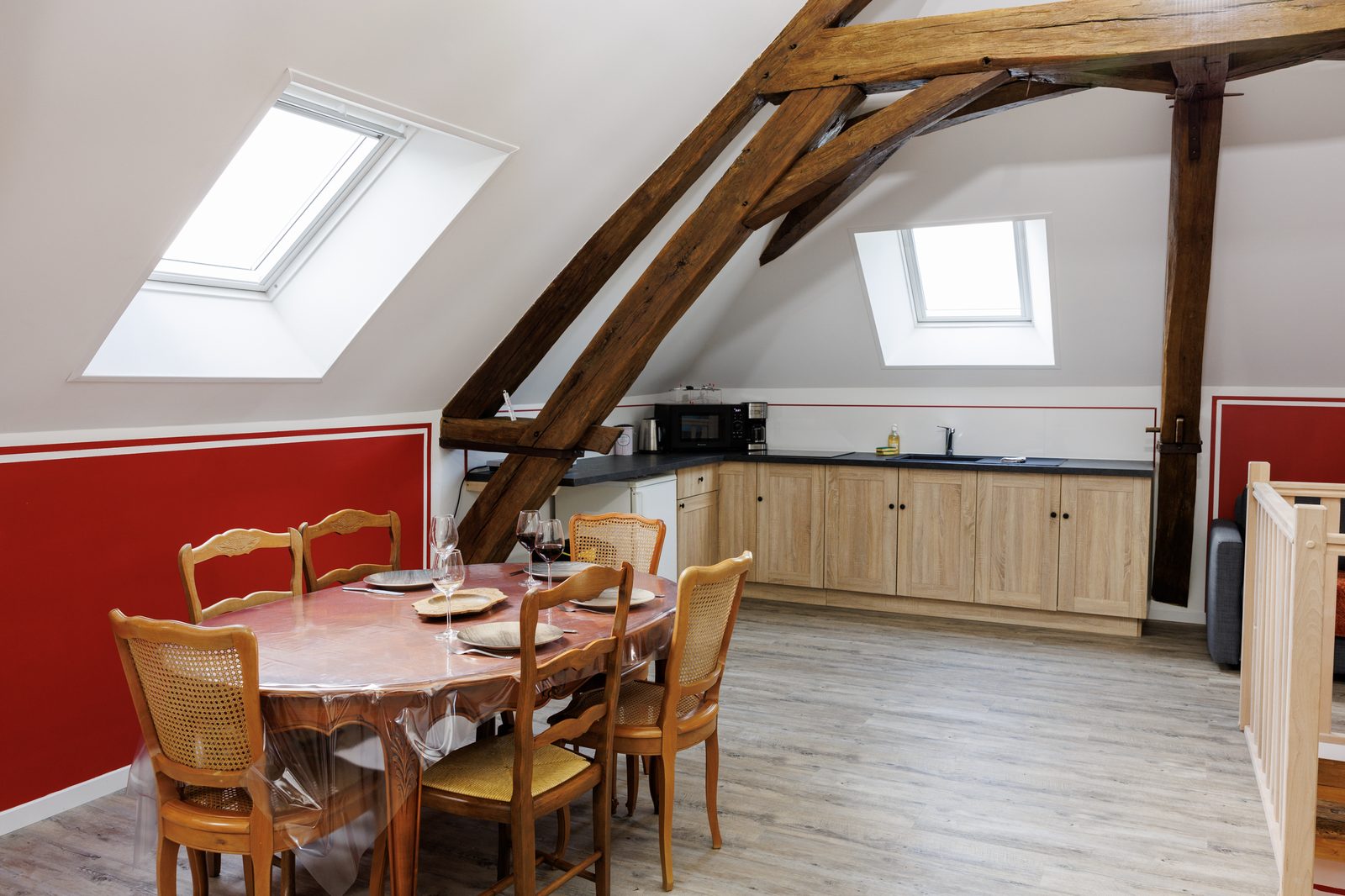 Cuisine équipée appartement Mustang Pont-sur-Yonne