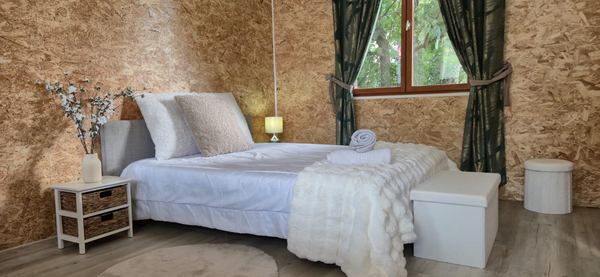 Indus suite bedroom — La Graineterie