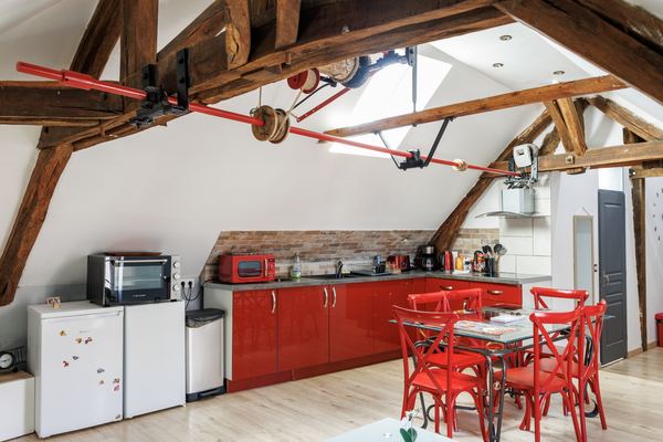 KM99 apartment in Pont-sur-Yonne