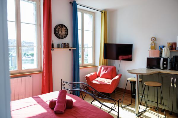 La Graineterie apartment in Pont-sur-Yonne